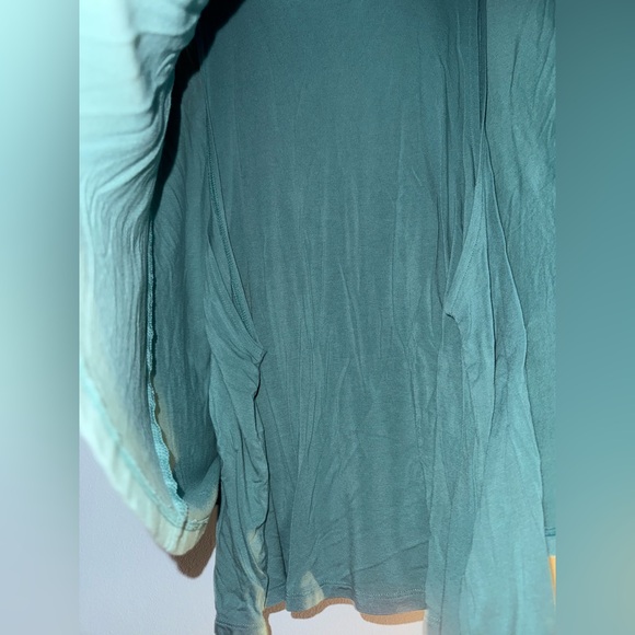 Women's maternity/ nursing top - Picture 2 of 5